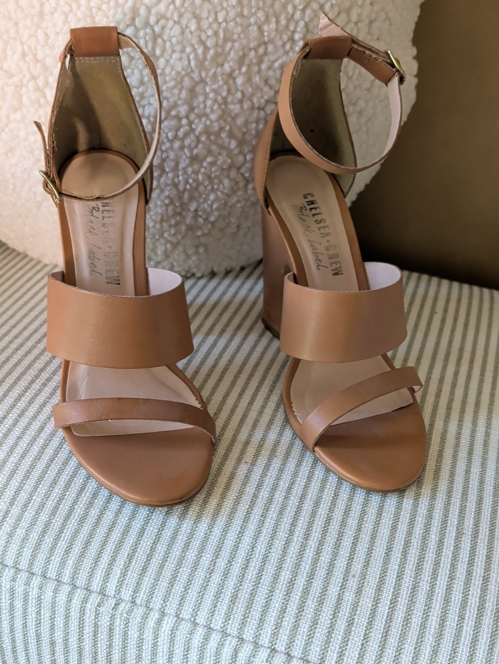 Chelsea  Black Label  made in Brazil Tan Leather Block Heel Ankle-Strap Sandals
